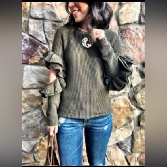 ⭐️ BP Nordstrom Olive Army Green Ruffle Open Elbow Crewneck Sweater SMALL - Picture 2 of 10
